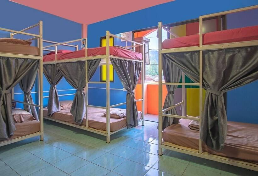 공동 객실, I Hostel Phuket