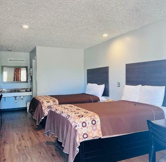 스탠다드 룸, Coachway Inn