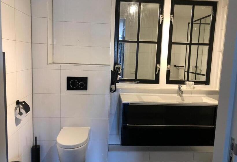 デラックススタジオ, Najade Resort