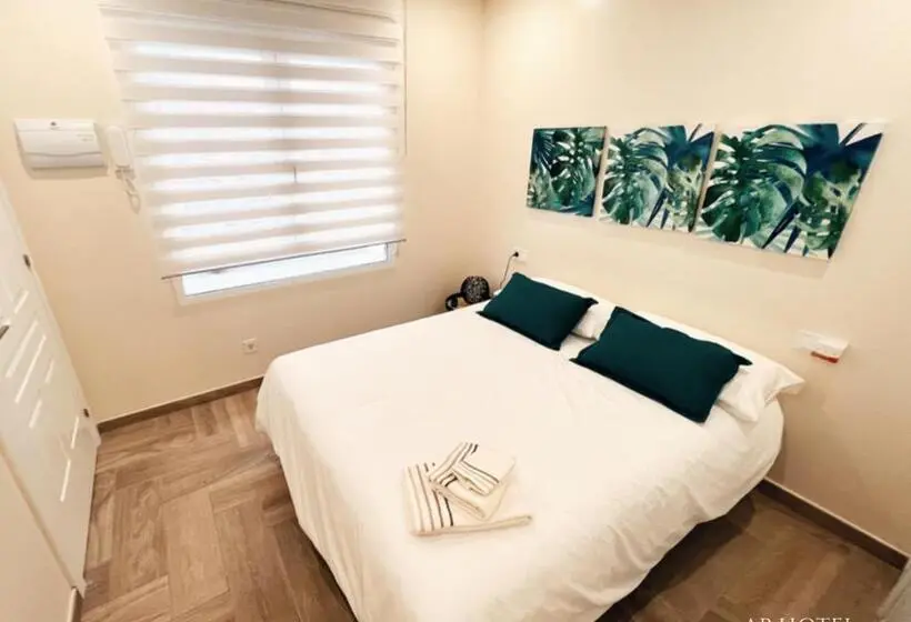 آپارتمان 1 خوابه همکف, Ap Hotel Navas