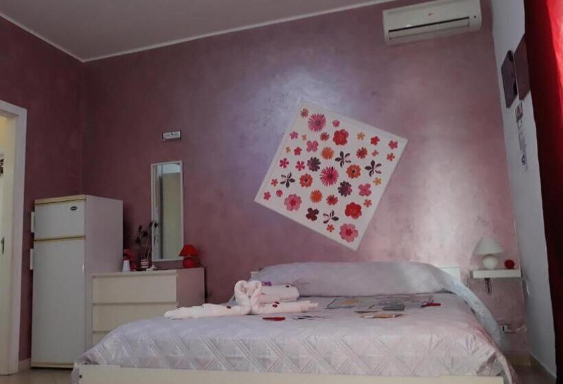 غرفة عائلية, B&b La Gazza Ladra