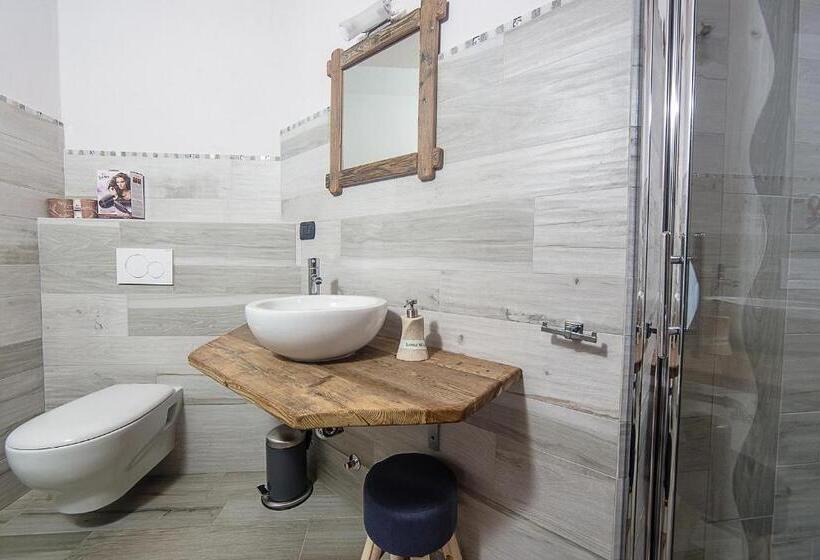 스탠다드 트리플 룸, Alpe Rebelle