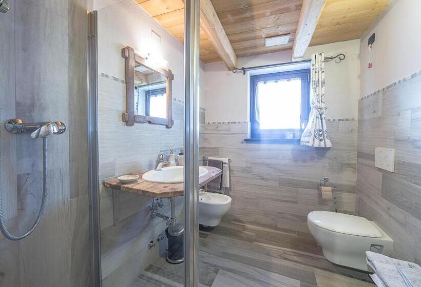 스탠다드 트리플 룸, Alpe Rebelle