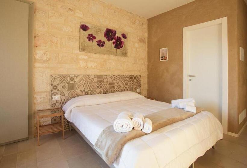 标准三人间, Barokhouse