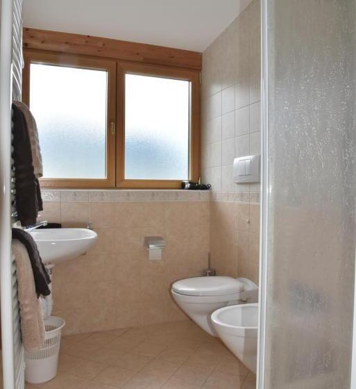 四人标准间, Garni Glurnserhof