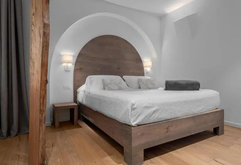 デラックスジュニアスイート, Il Giardino Degli Aranci