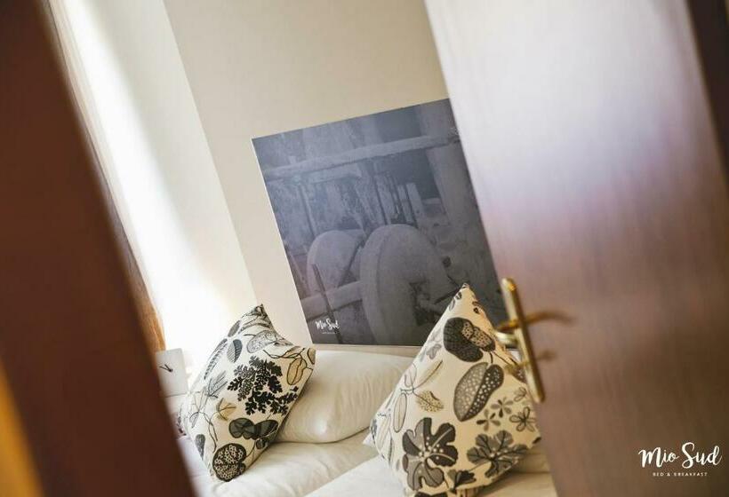 اتاق استاندارد, Mio Sud