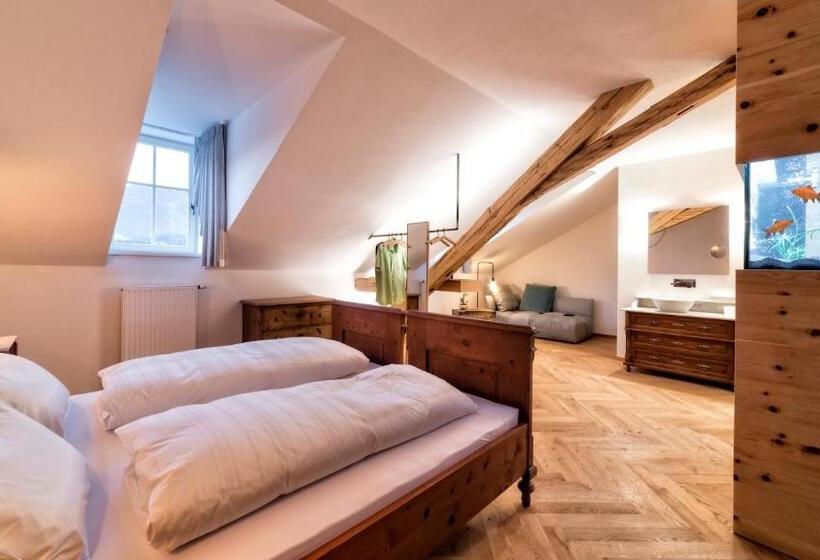 חדר סופריור, Niedermairhof