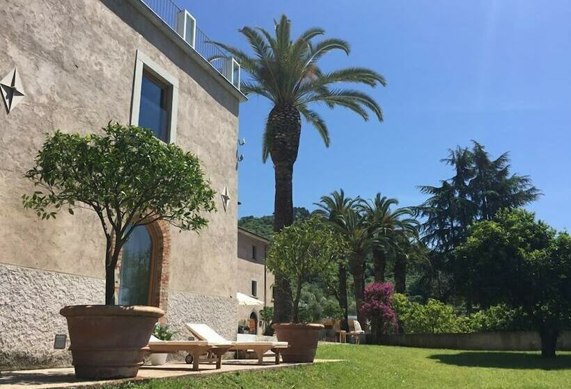 سوییت خانوادگی, Relais Montepepe Winery & Spa