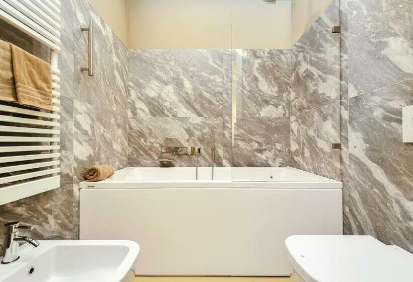 جناح جونيور, Relais Montepepe Winery & Spa