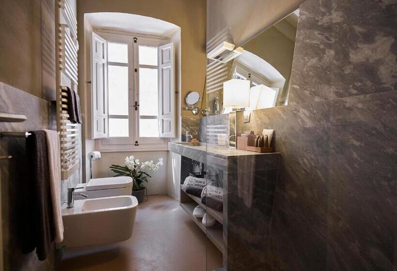 جناح إدارى, Relais Montepepe Winery & Spa