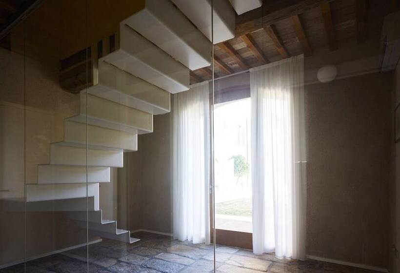 غرفة ديلوكس مطلّة علي البحر, Relais Montepepe Winery & Spa