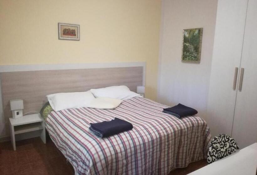 经典四人房间, San Giorgio Lazise