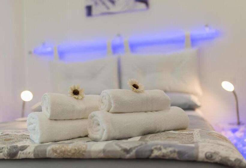 豪华三人间, Sapore Di Sale