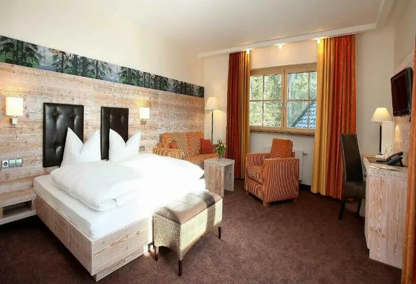 バルコニー付きスタンダードルーム, Berghotel Mummelsee