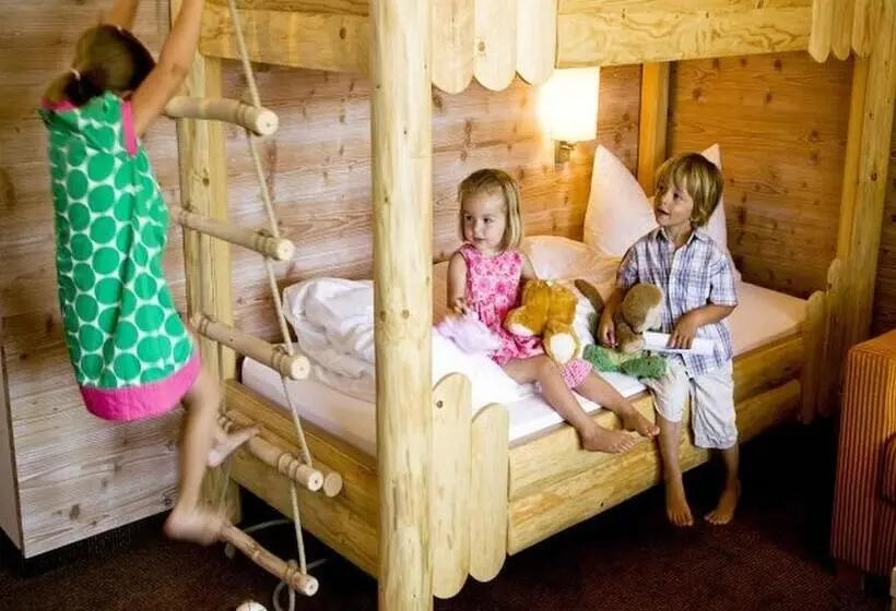 ファミリーステューディオ, Berghotel Mummelsee