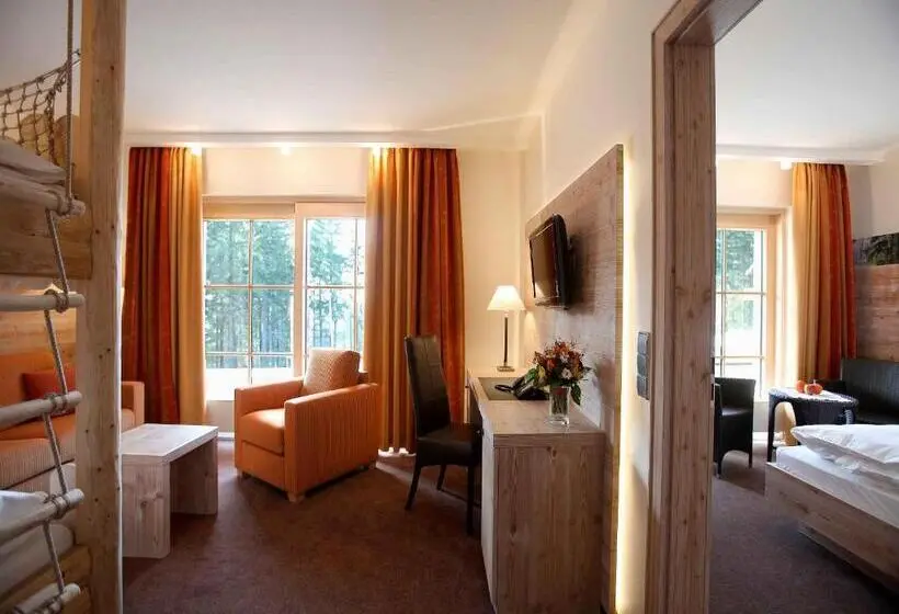 ファミリーステューディオ, Berghotel Mummelsee
