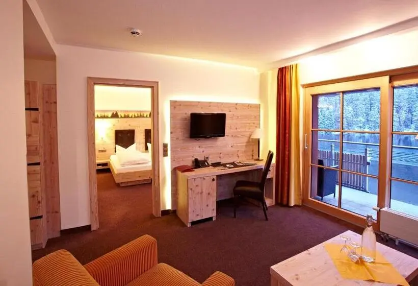 バルコニー付スイート, Berghotel Mummelsee