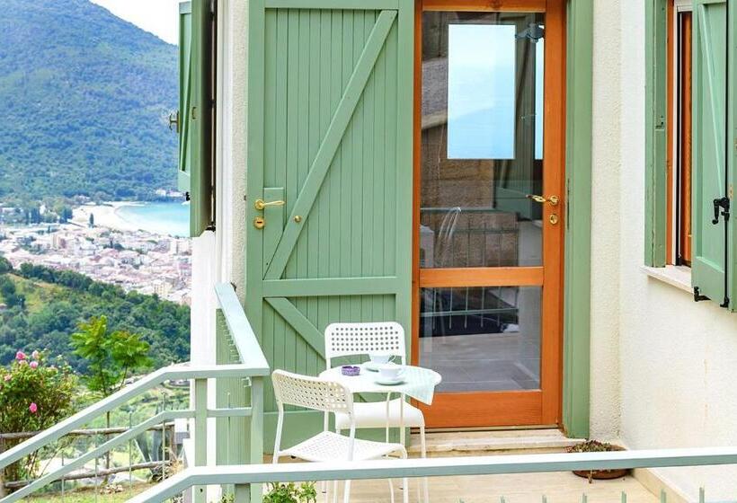 شقة غرفة واحدة مطلة على البحر, Driùs Edodè   B&b Affittacamere