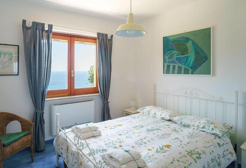 شقة غرفة واحدة مطلة على البحر, Driùs Edodè   B&b Affittacamere