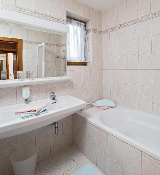 バルコニー付きジュニアスイート, Golf Tennis Wellnesshotel Mori