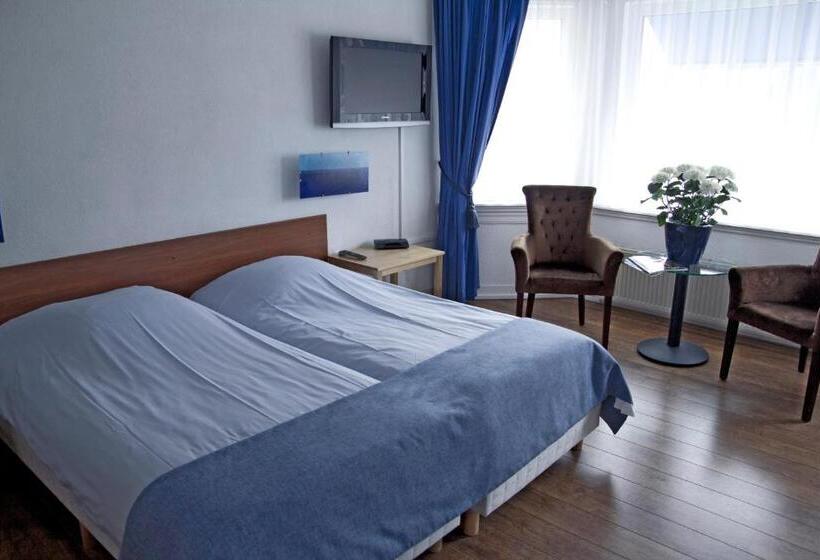 디럭스 4인 룸, Albion