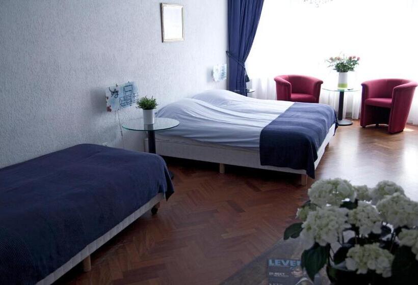 패밀리 스위트, Albion