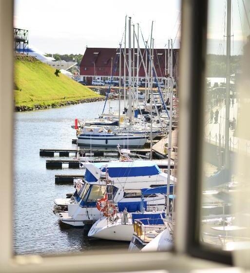 اتاق استاندارد, Astra