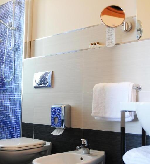 스탠다드 발코니 룸, Caribia Pinarella