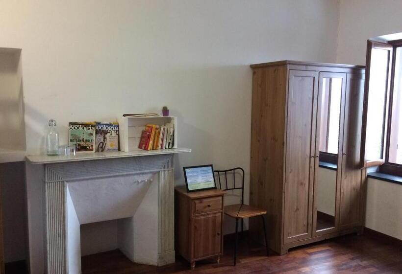 חדר סטנדרט לארבעה, Cascina Govean