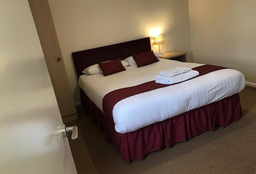 标准间, Hinsley Hall