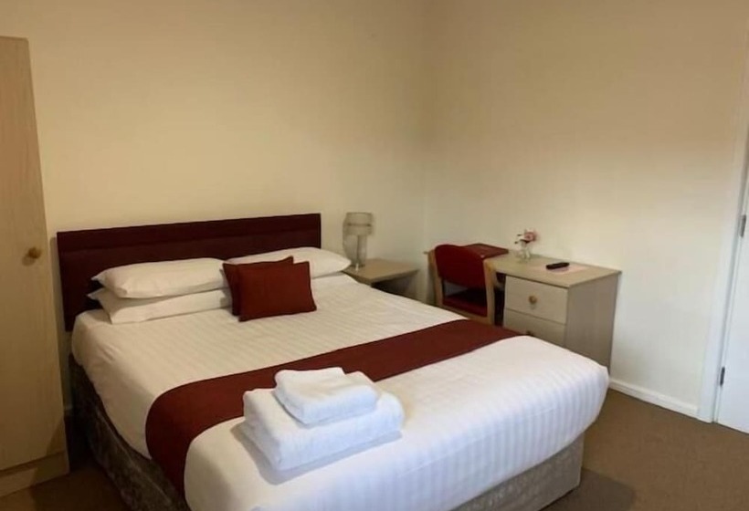 标准间, Hinsley Hall