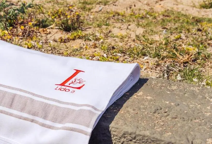اتاق استاندارد با تراس, Le Lido