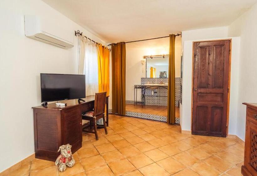 Номер Стандарт Вид на Сад, Le Lido