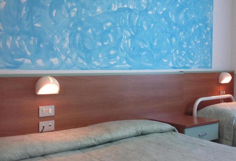 スタンダードトリプルルーム, Rivamare