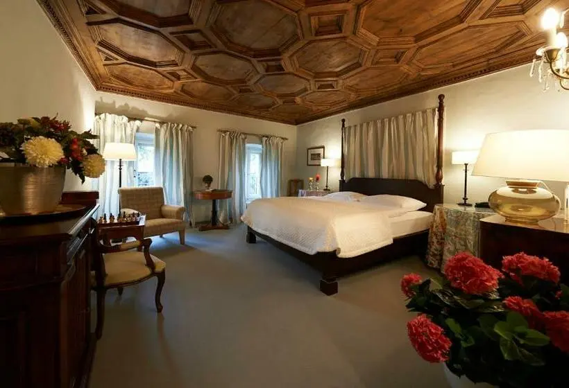 اتاق استاندارد, Schloss Englar