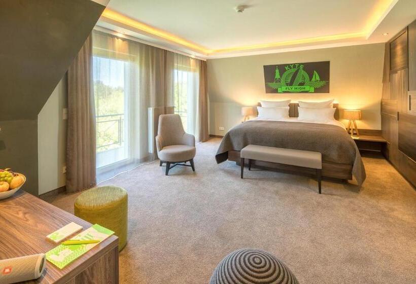 جناح جونيور, Pura Vida Hotel Cuxhaven