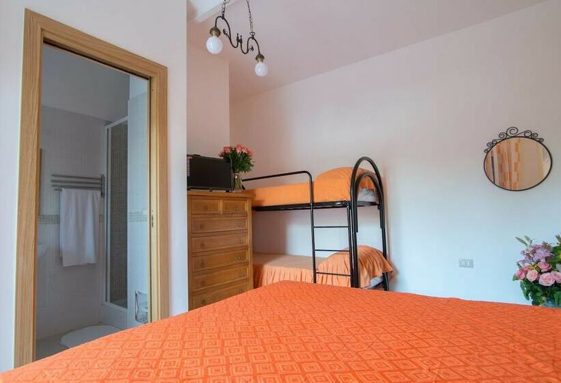 غرفة كلاسيكية رباعية, B&b Country House Il Grappolo