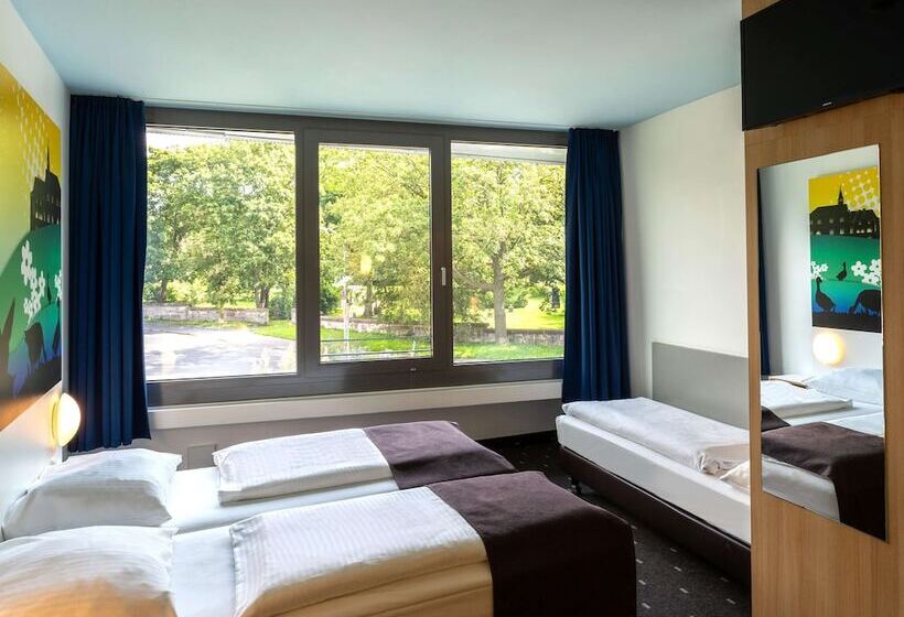 Quarto Triplo Estandar, B&b Hotel Göttingen City