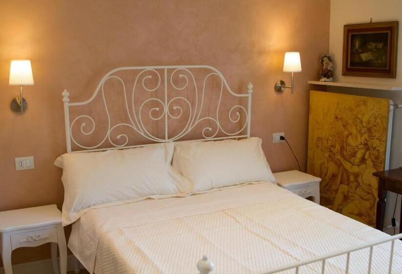 اتاق استاندارد یک نفره, B&b I Propilei Di San Girolamo