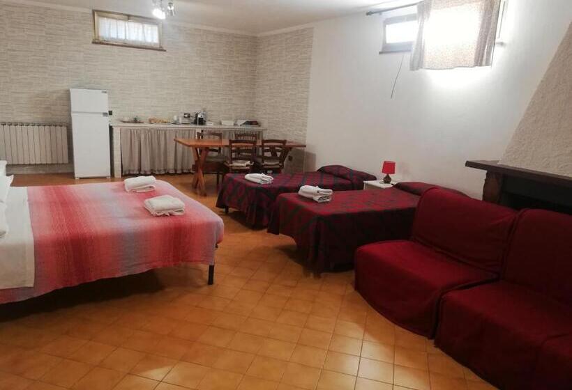 غرفة قياسية رباعية, B&b La Pace Ardea