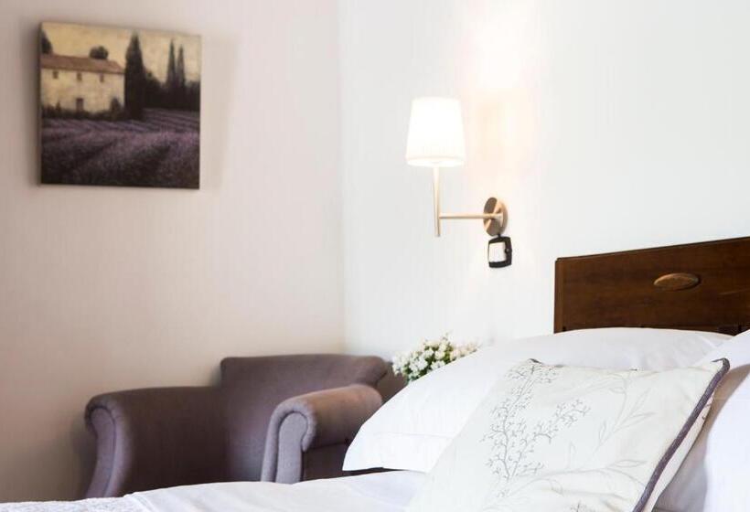 キングサイズベッドのデラックスルーム, Casale San Pietro