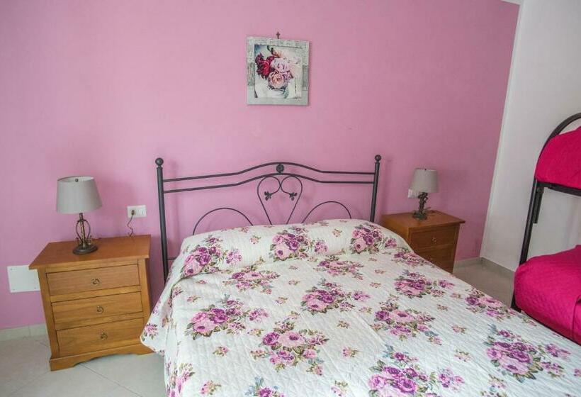 غرفة كلاسيكية رباعية, B&b Country House Il Grappolo