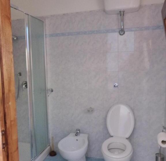 غرفة قياسية, Il Pozzo Dei Desideri