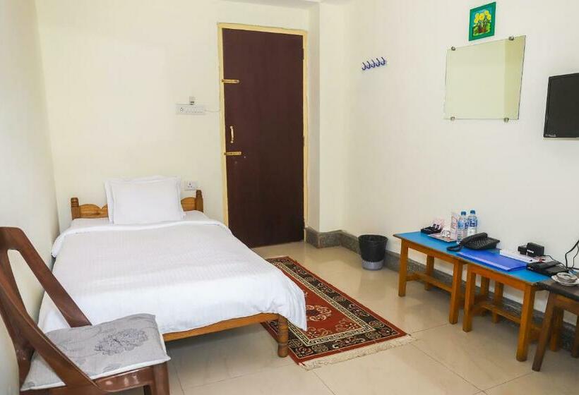 اتاق اکونومی یک تخته, Dungmali Heritage Resort