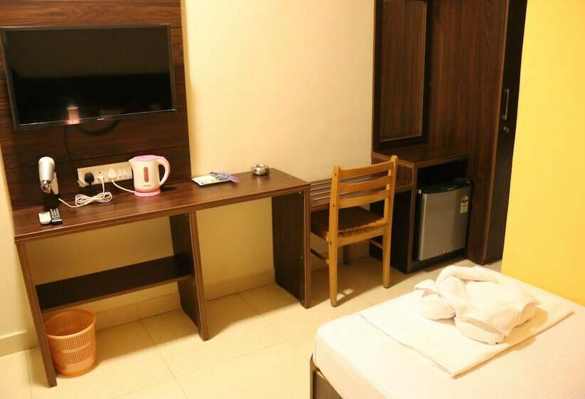 Номер Deluxe, Bashyam Park