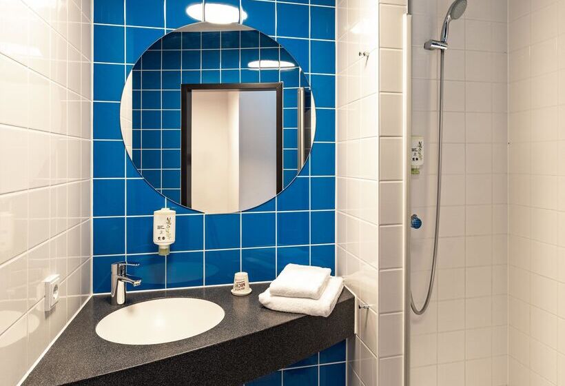 Номер Стандарт, B&b Hotel Göttingen City