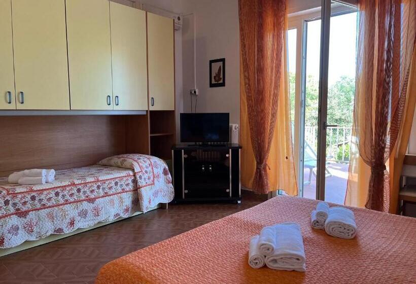 Семейный Номер, Ellymar