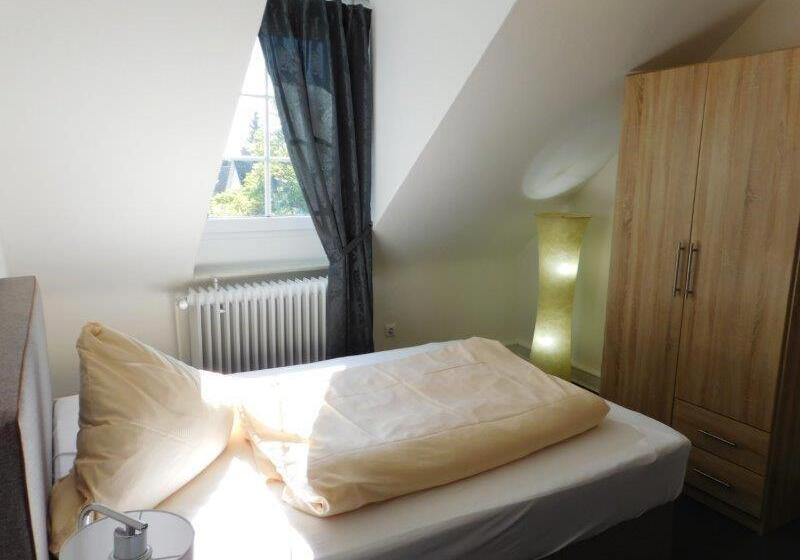 חדר סטנדרד יחיד חדר אמבטיה משותף, Romäus