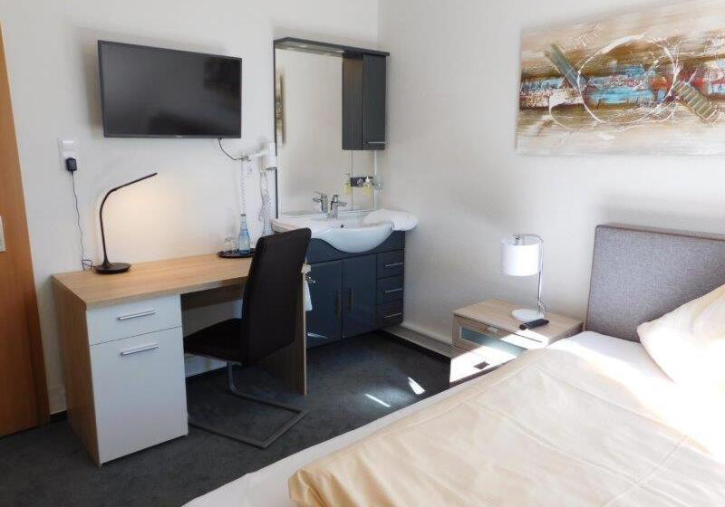 חדר סטנדרד יחיד חדר אמבטיה משותף, Romäus